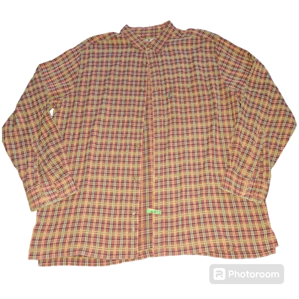 Woolrich button up long sleeved plaid textured Men's XL‎ shirt